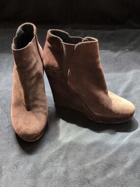 Jessica Simpson Dark Brown Suede Wedge Ankle Booties